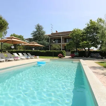 Ferienwohnung Rosmarin Mit Pool In Porec